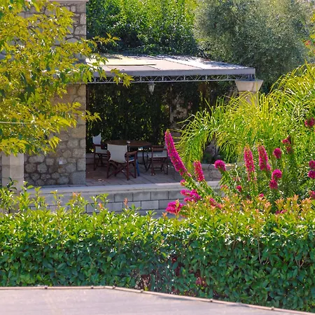 Trochalo 2 ヴィラ