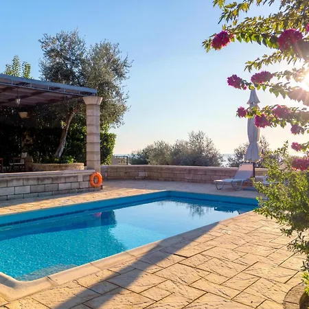 Trochalo 2 ヴィラ