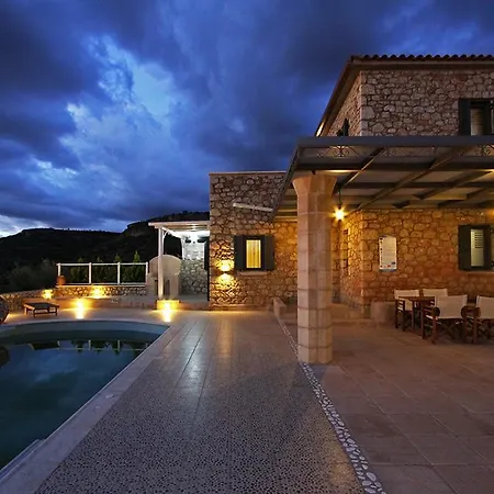 Trochalo 2 Villa Stoúpa