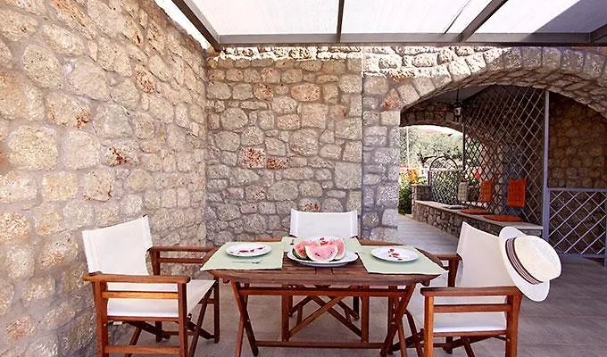 Villa Trochalo 2