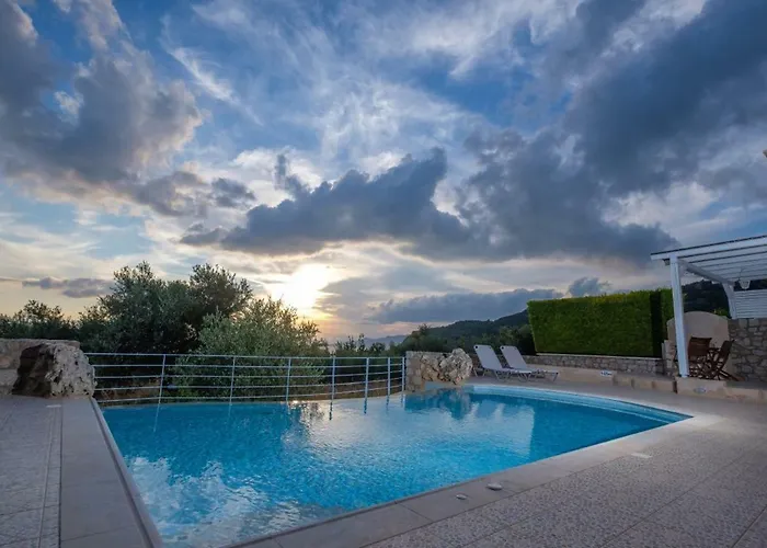 Villa Trochalo 2
